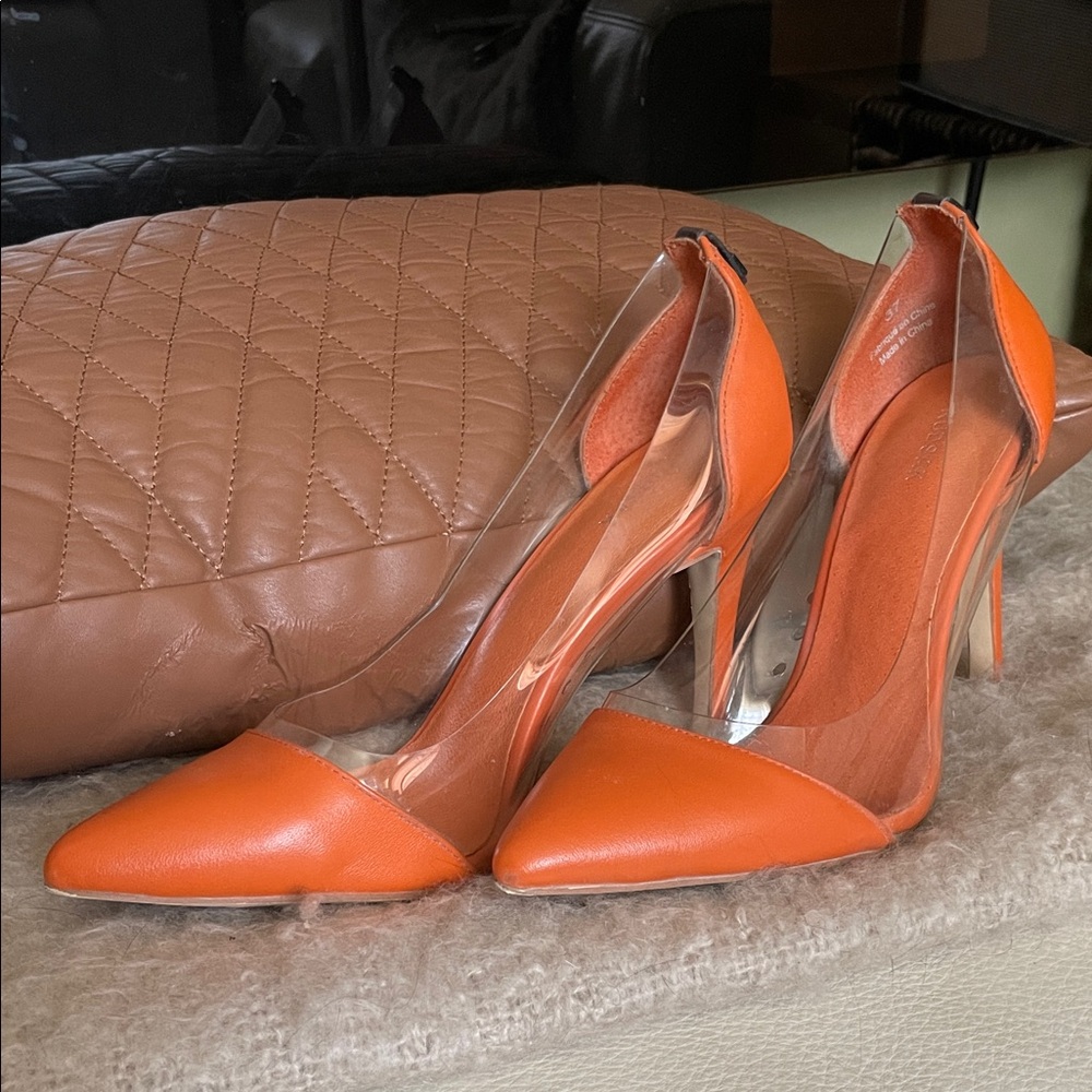 RUDSAK Orange and Transparent Heels